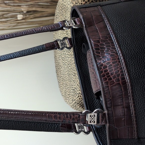 Brighton Women's Genuine Leather Shoulder Bag - Picture 6 of 15